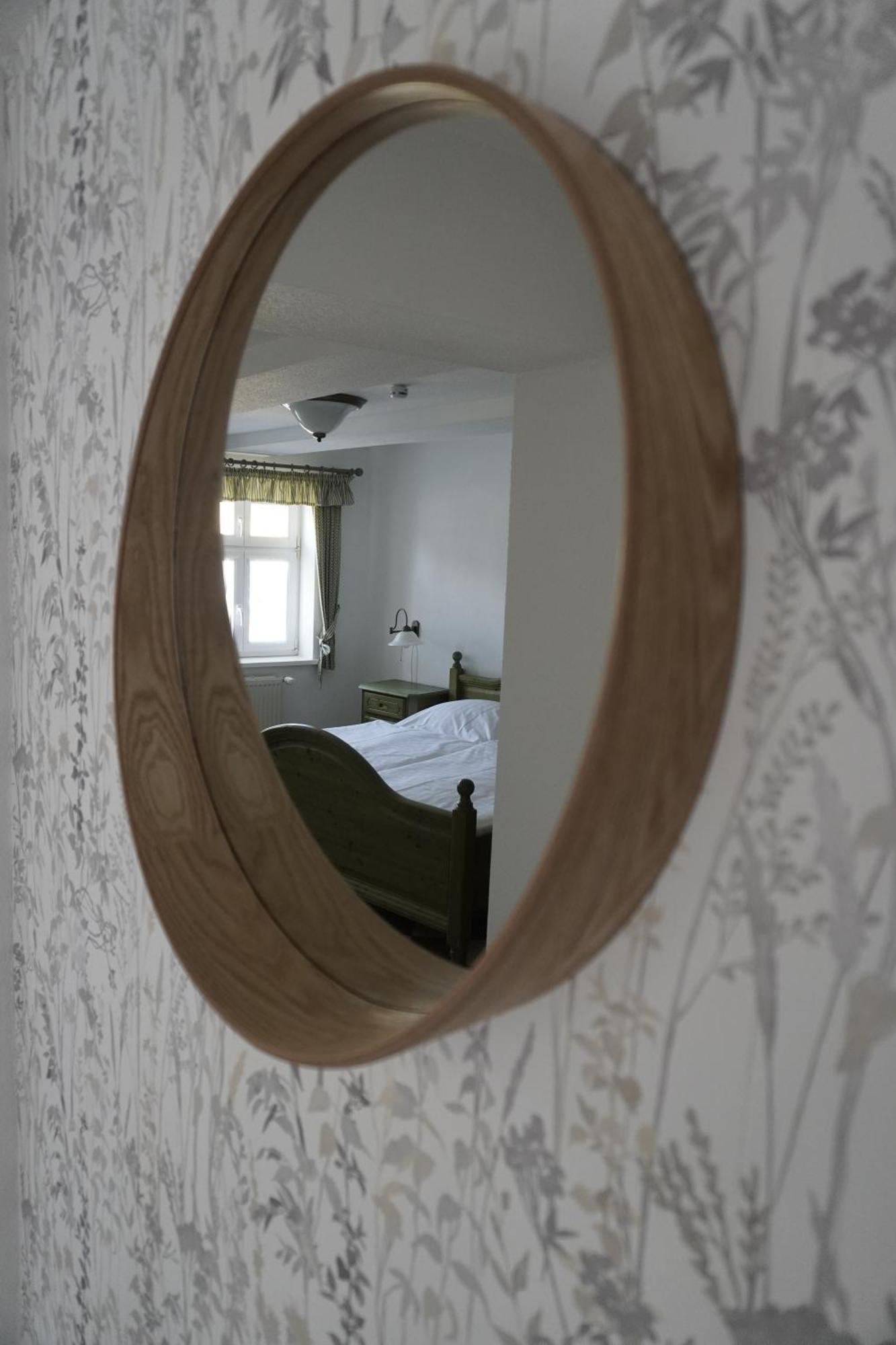 Hotel Garni Zur Post 2*